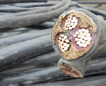 三本線　65％以上