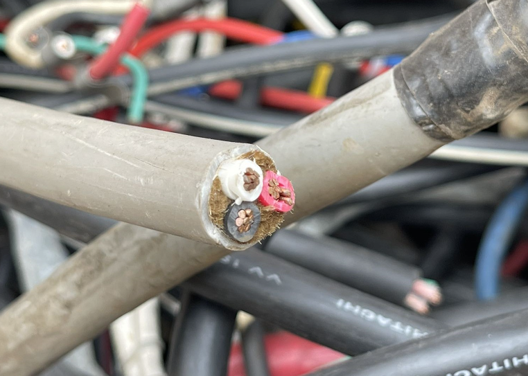 三本線　65％以下